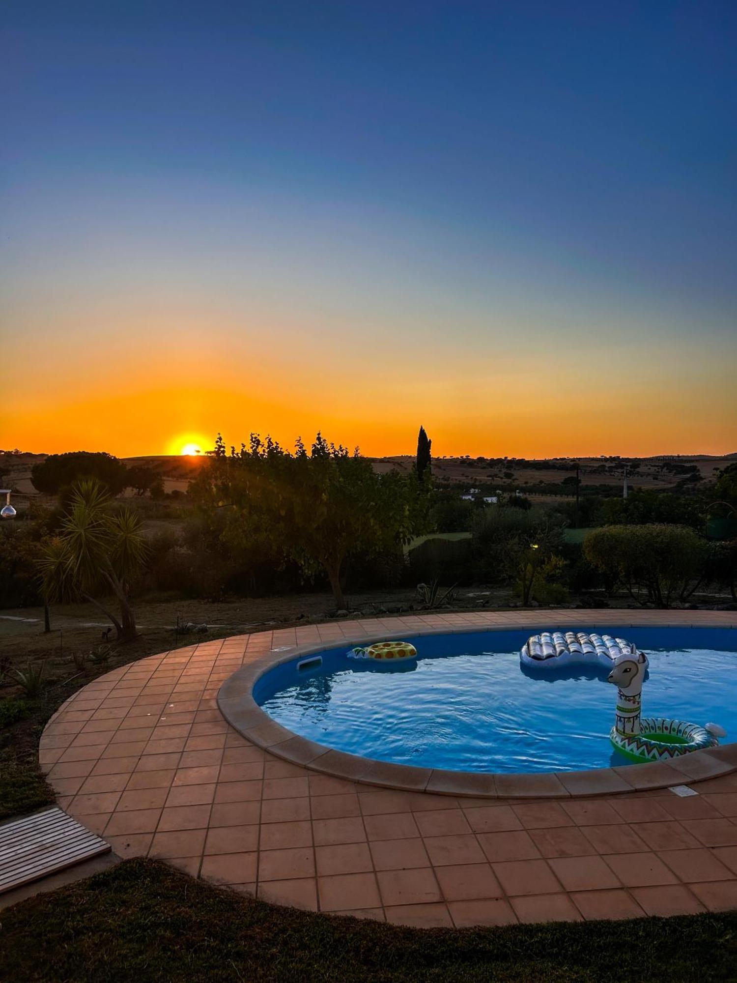 Por-Do-Sol Villa Sao Pedro do Corval Ngoại thất bức ảnh